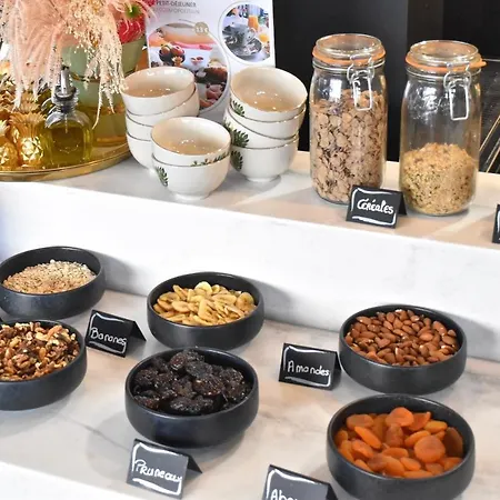 Cosmopolitain Otel Biarritz