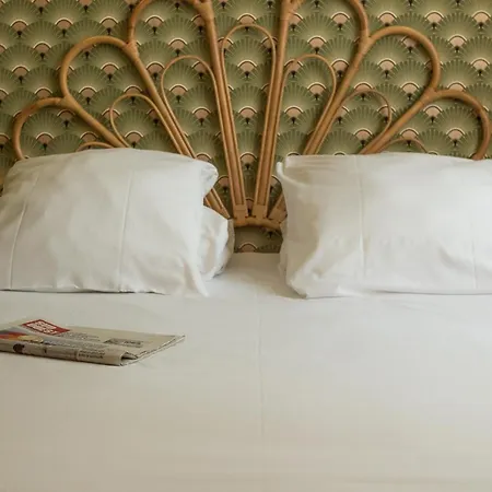 Cosmopolitain 비아히쯔