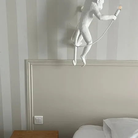 Cosmopolitain 3* 비아히쯔